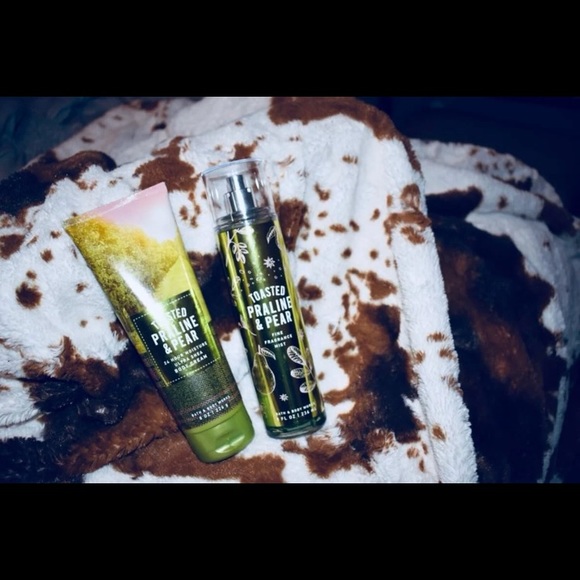 Bath & Body Works Other - RARE B&BW Toasted Praline & Pear set